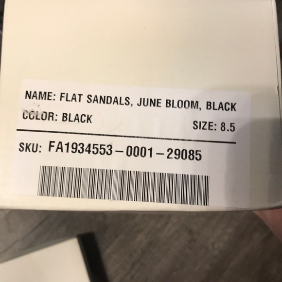 New still in the box - Picture 5 of 5